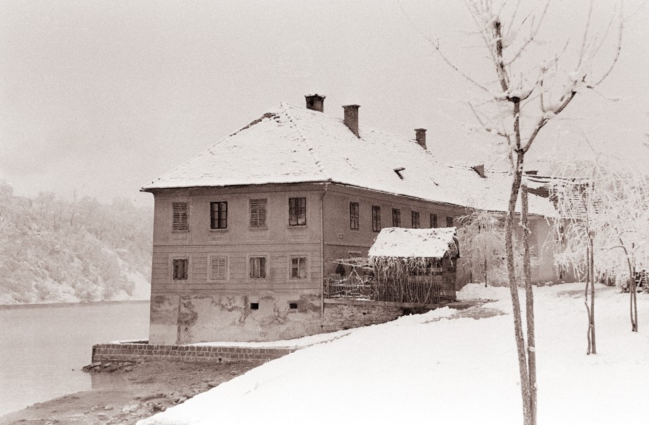 Zasnežene ulice v starem delu Maribora 1962 (3)