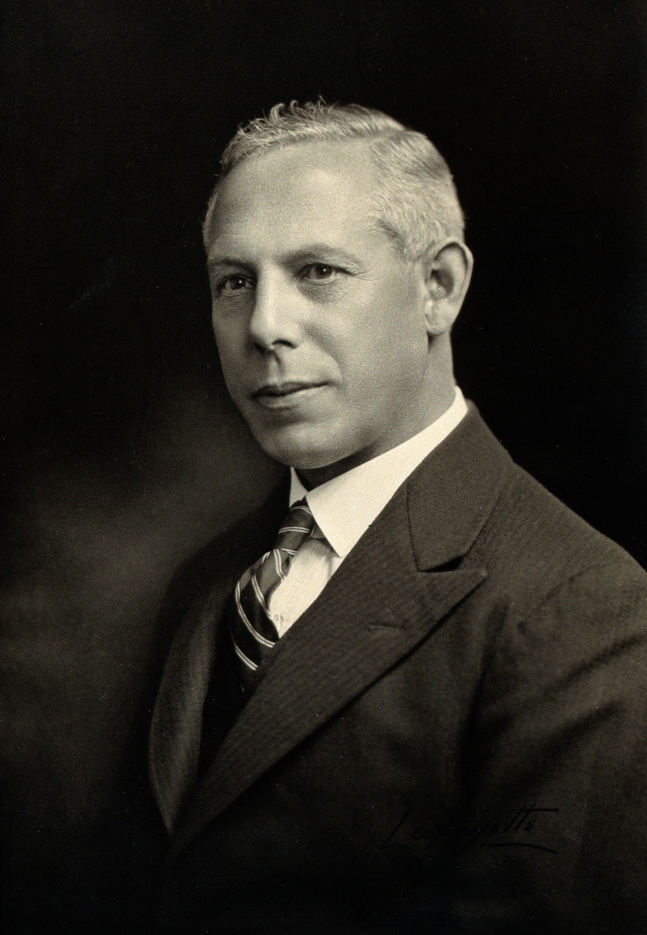 Robert Pugh Rowlands. Photograph by Lafayette Ltd. Wellcome V0027109