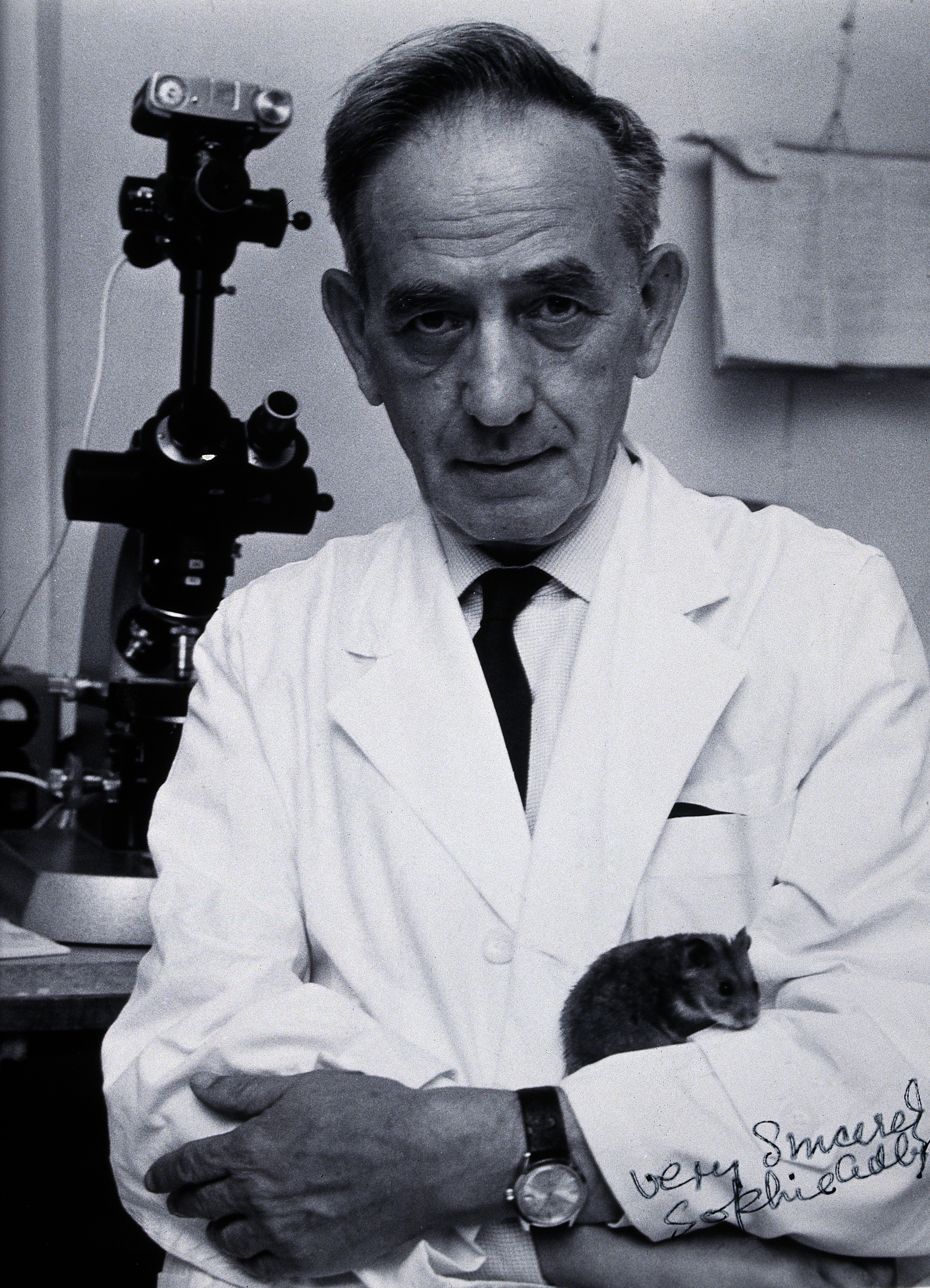 Saul Adler. Photograph by Werner Braun. Wellcome V0027916