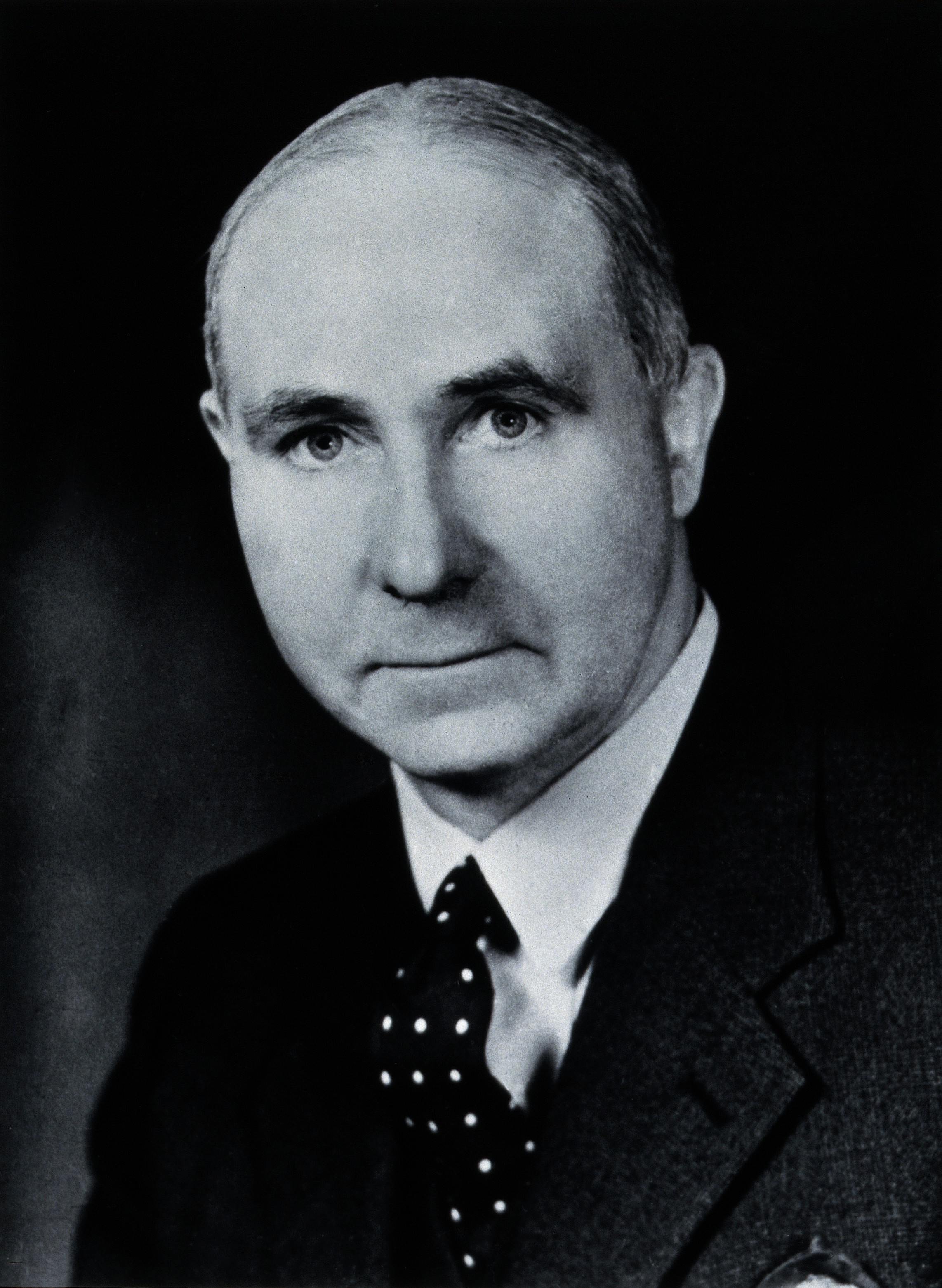 Sir Graham Selby Wilson. Photograph. Wellcome V0027628