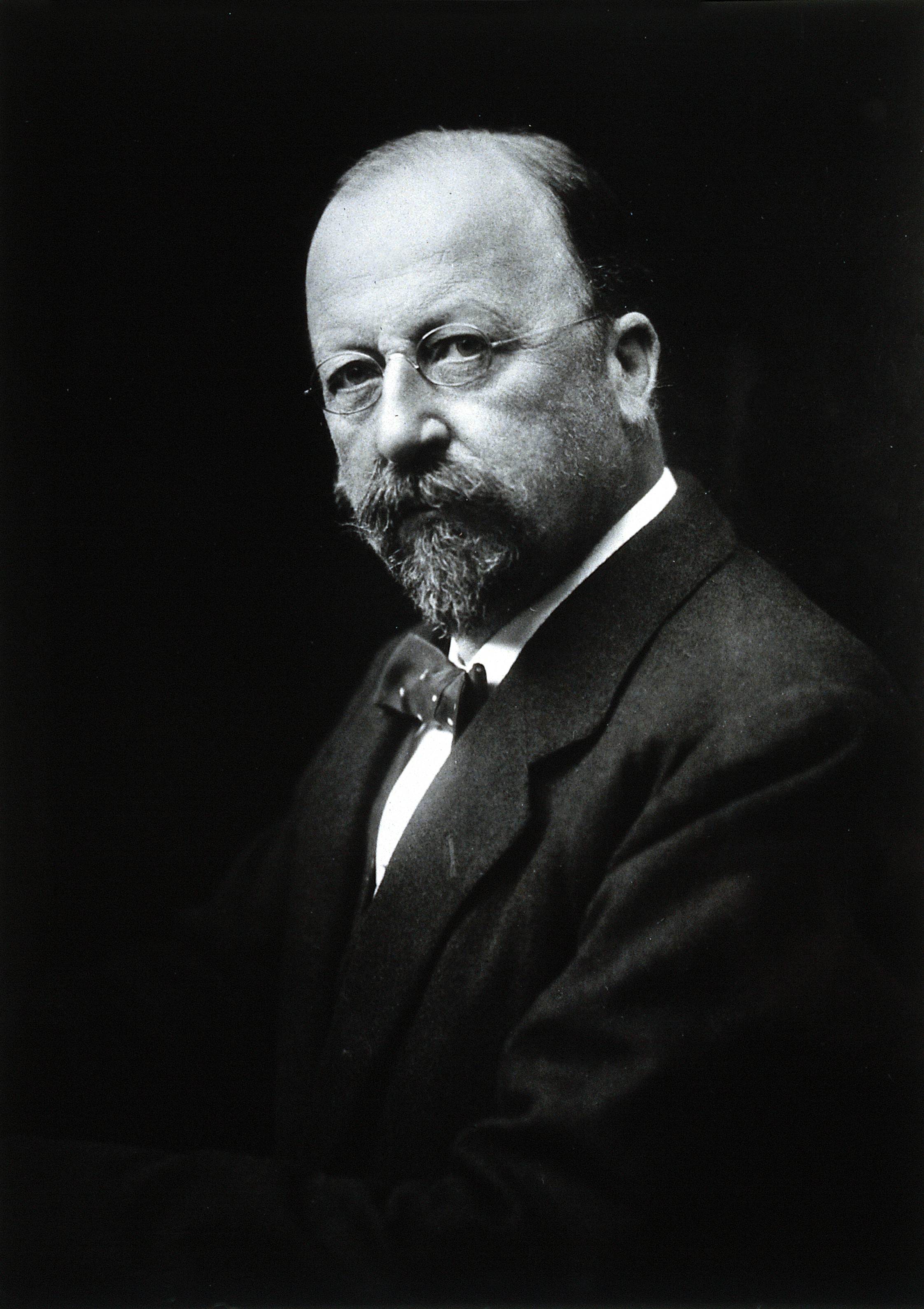 Sir Henry Head. Photograph. Wellcome V0026528