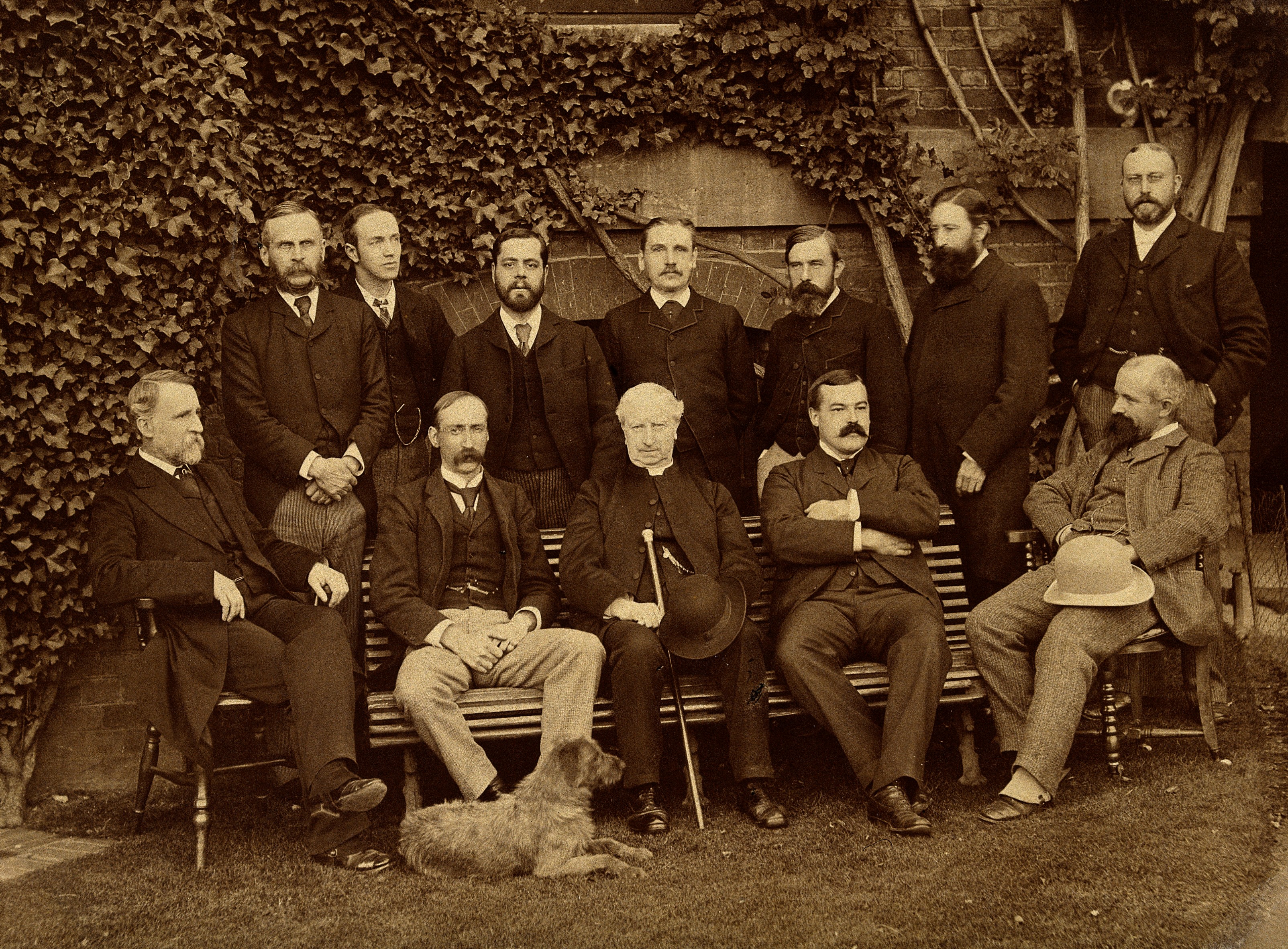 Staff of General Infirmary and Eye Institution, Gloucester. Wellcome V0027649