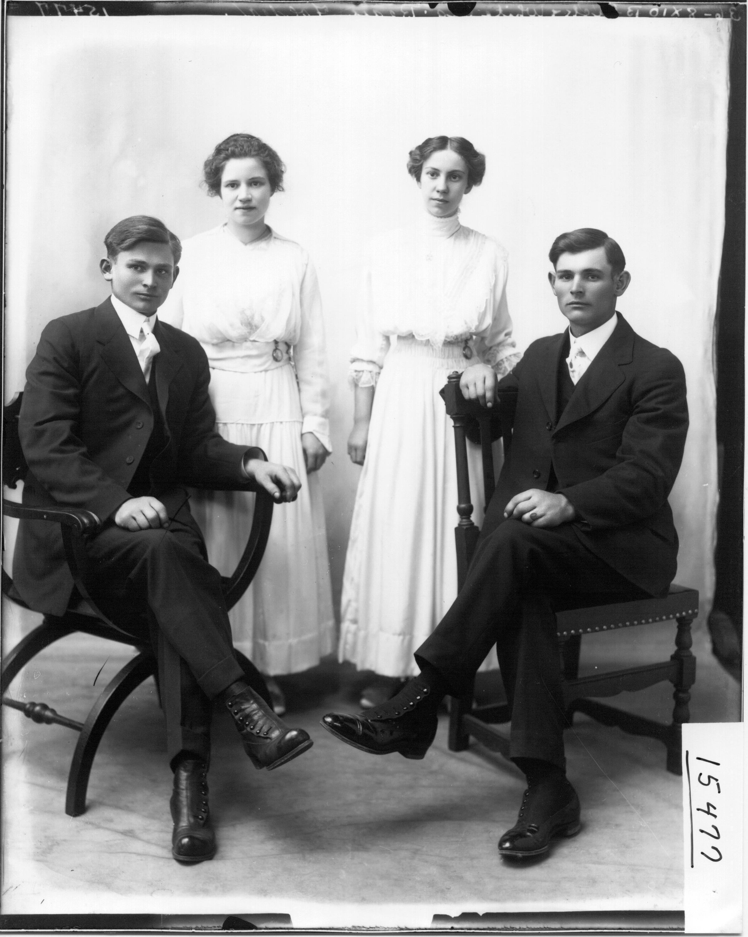 Stone family portrait 1916 (3200539362)