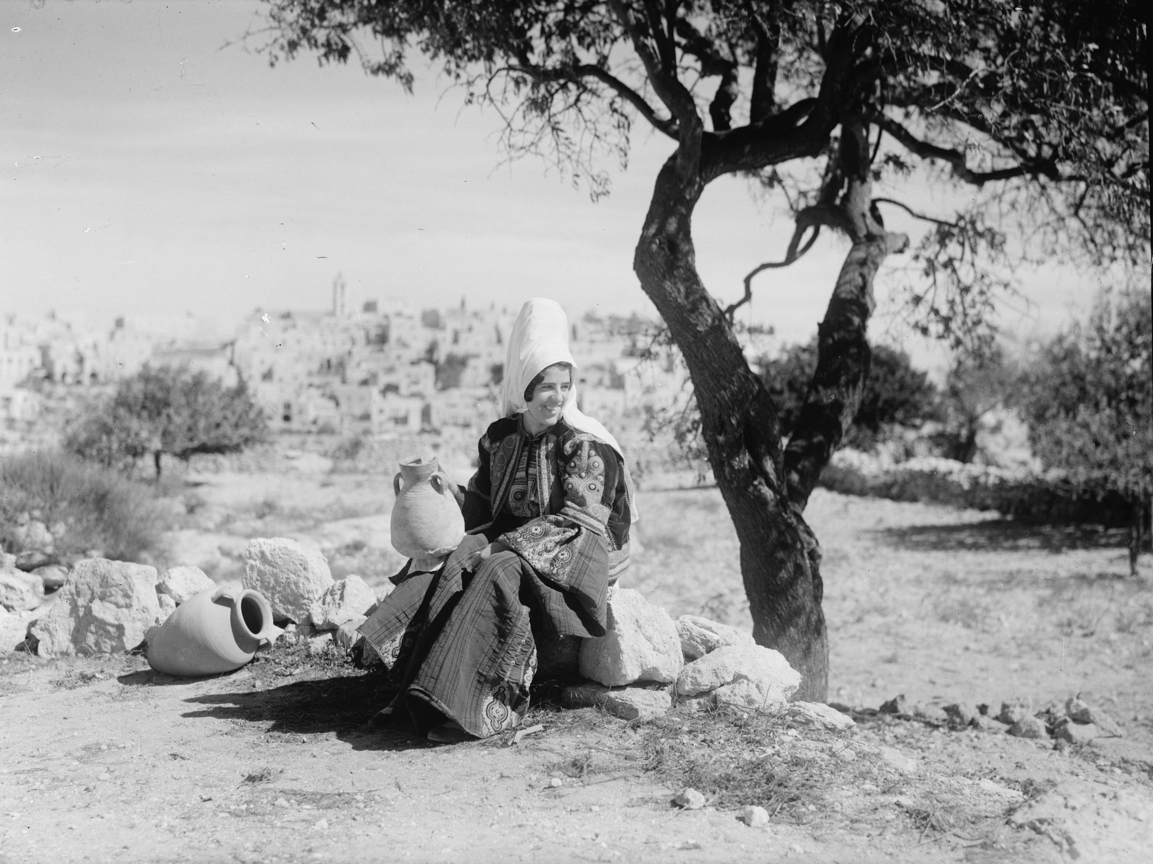 Betlehem woman and city good