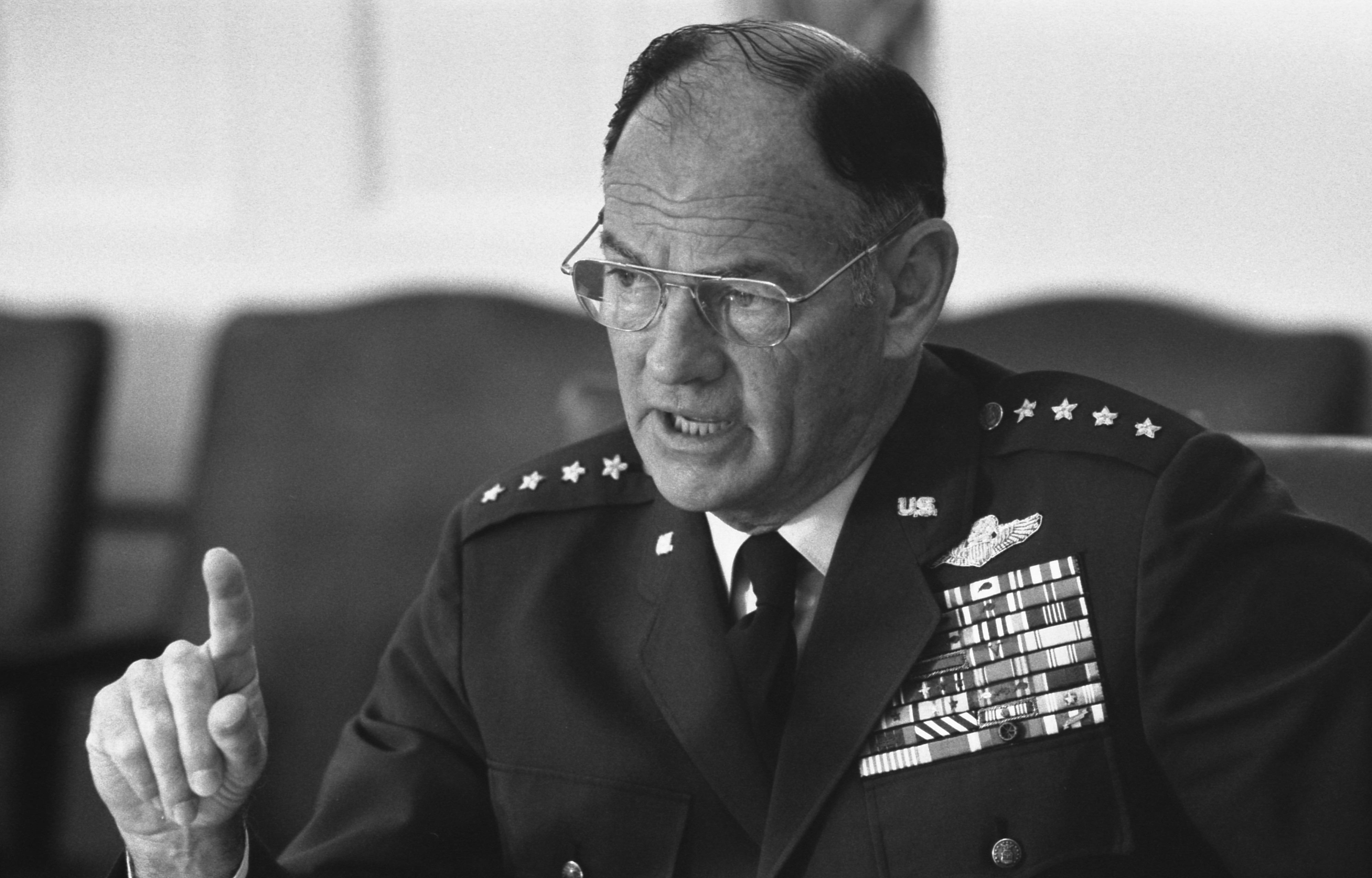 Chairman of the Joint Chiefs of Staff General George S. Brown at a meeting following the assassinations in Beirut, 1976 - NARA - 7064949