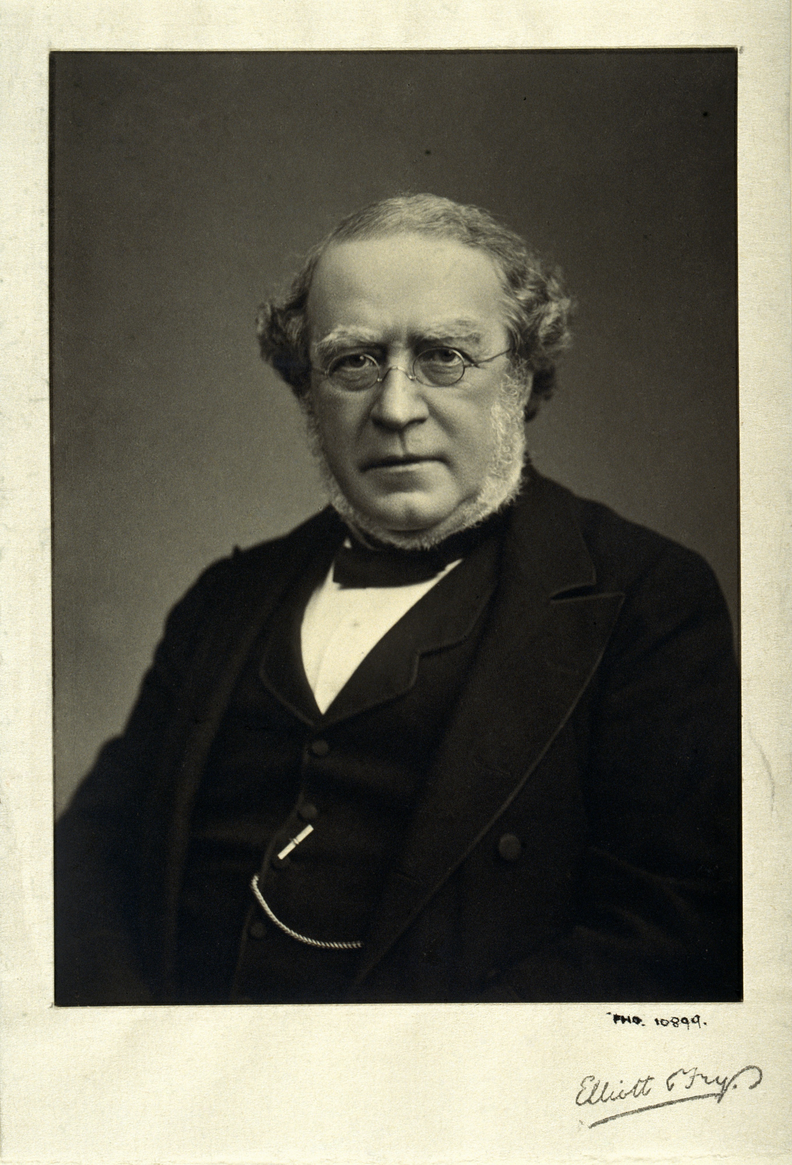 Sir Alfred Garrod. Photograph by Elliott & Fry. Wellcome V0026420