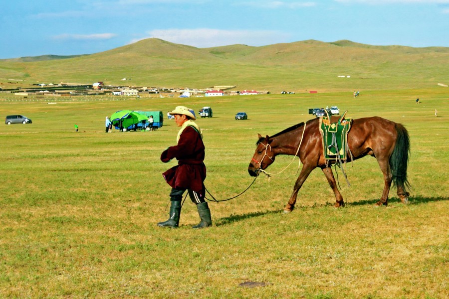 Festiwal Naadam na stepie na obrzeżach Ułan Bator 21