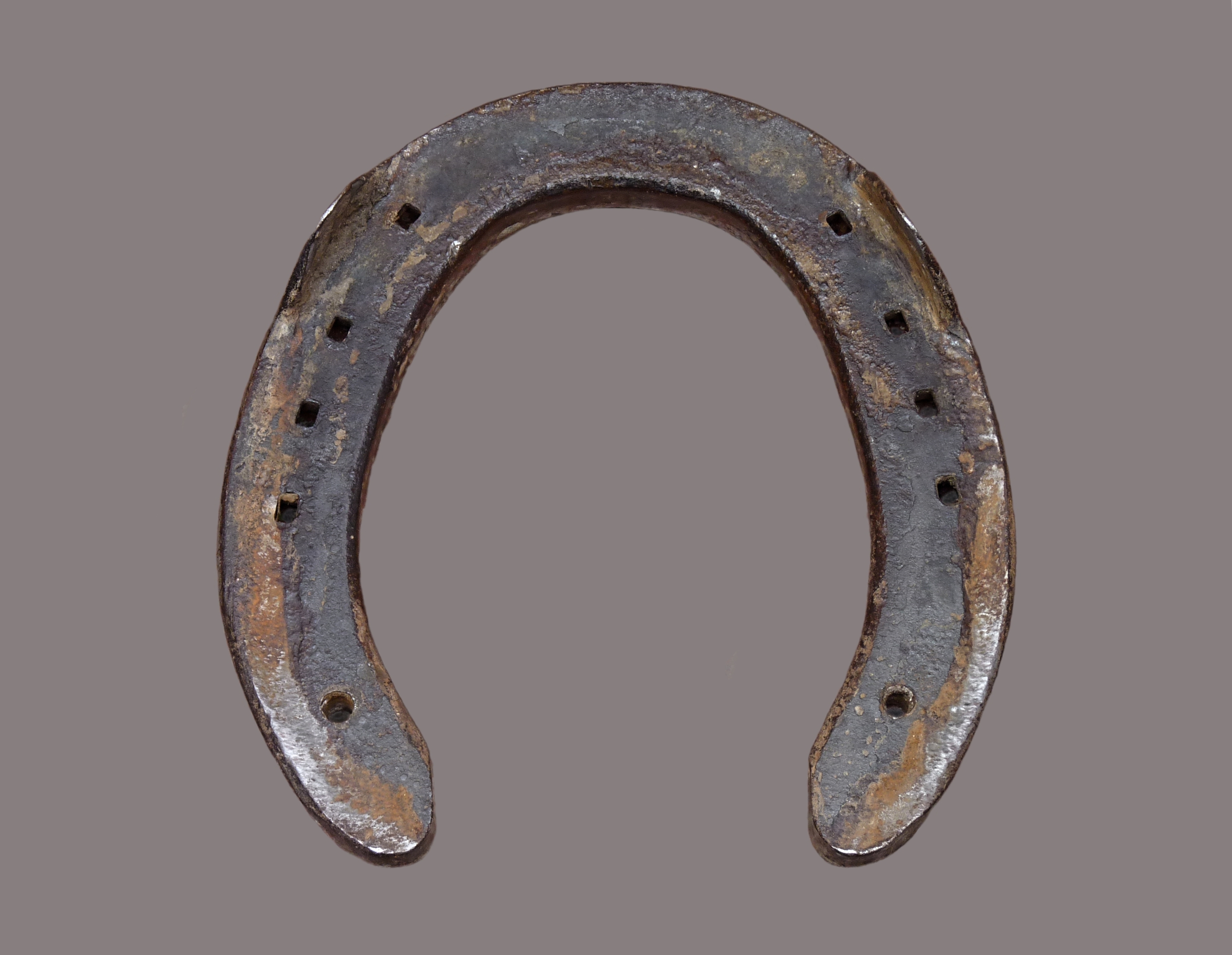 Used horseshoe (inside) J4