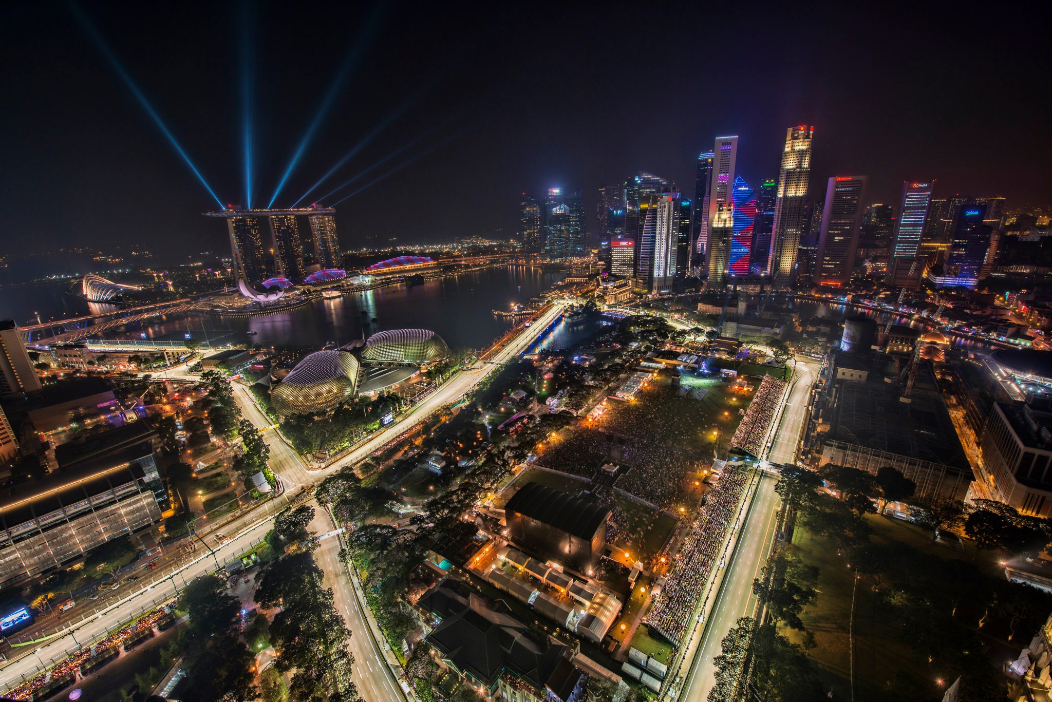 1 singapore f1 night race 2012 city skyline