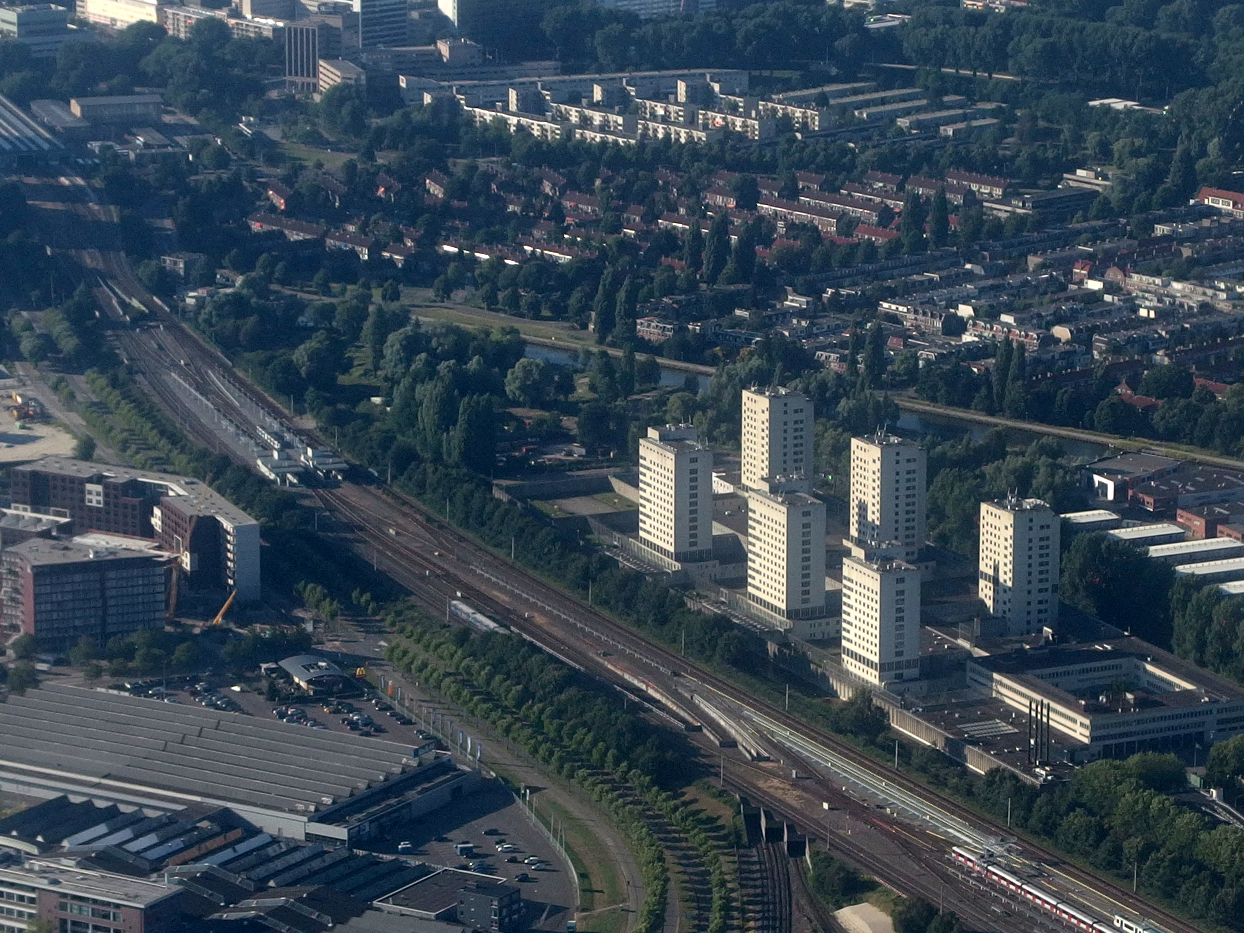 20140703 approaching Schiphol Airport 14