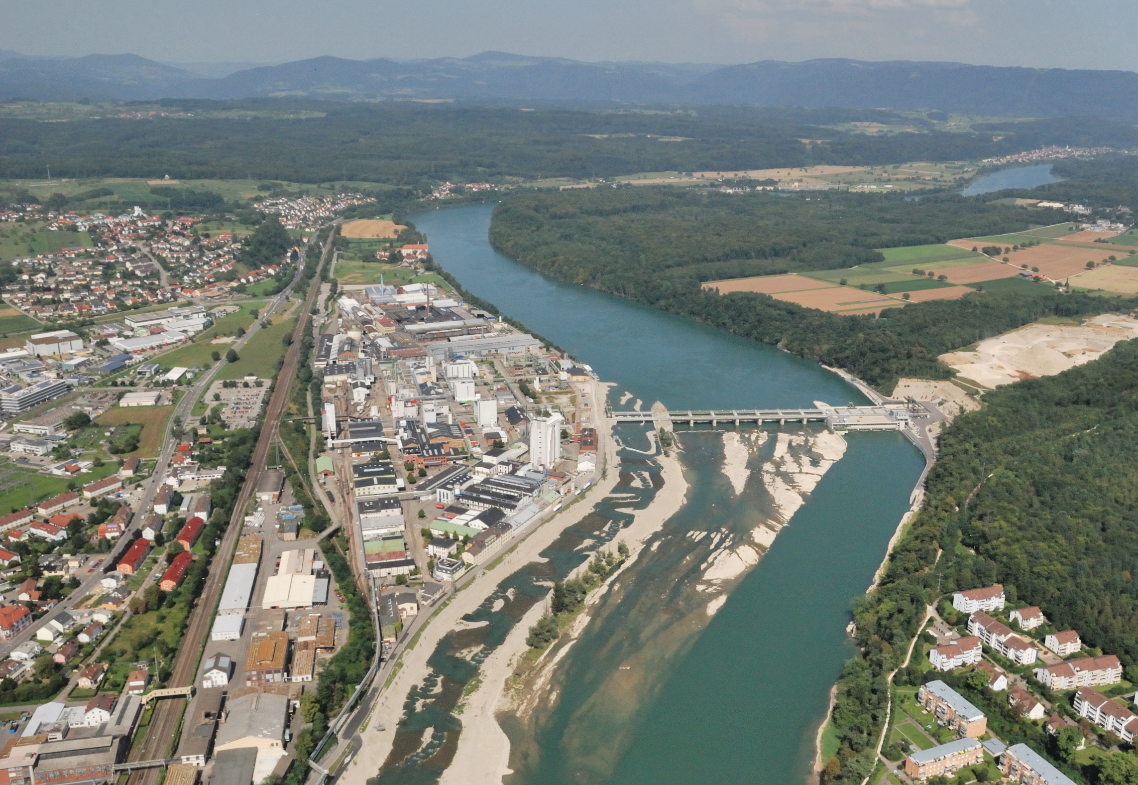 Aerial View - Wasserkraftwerk Rheinfelden1