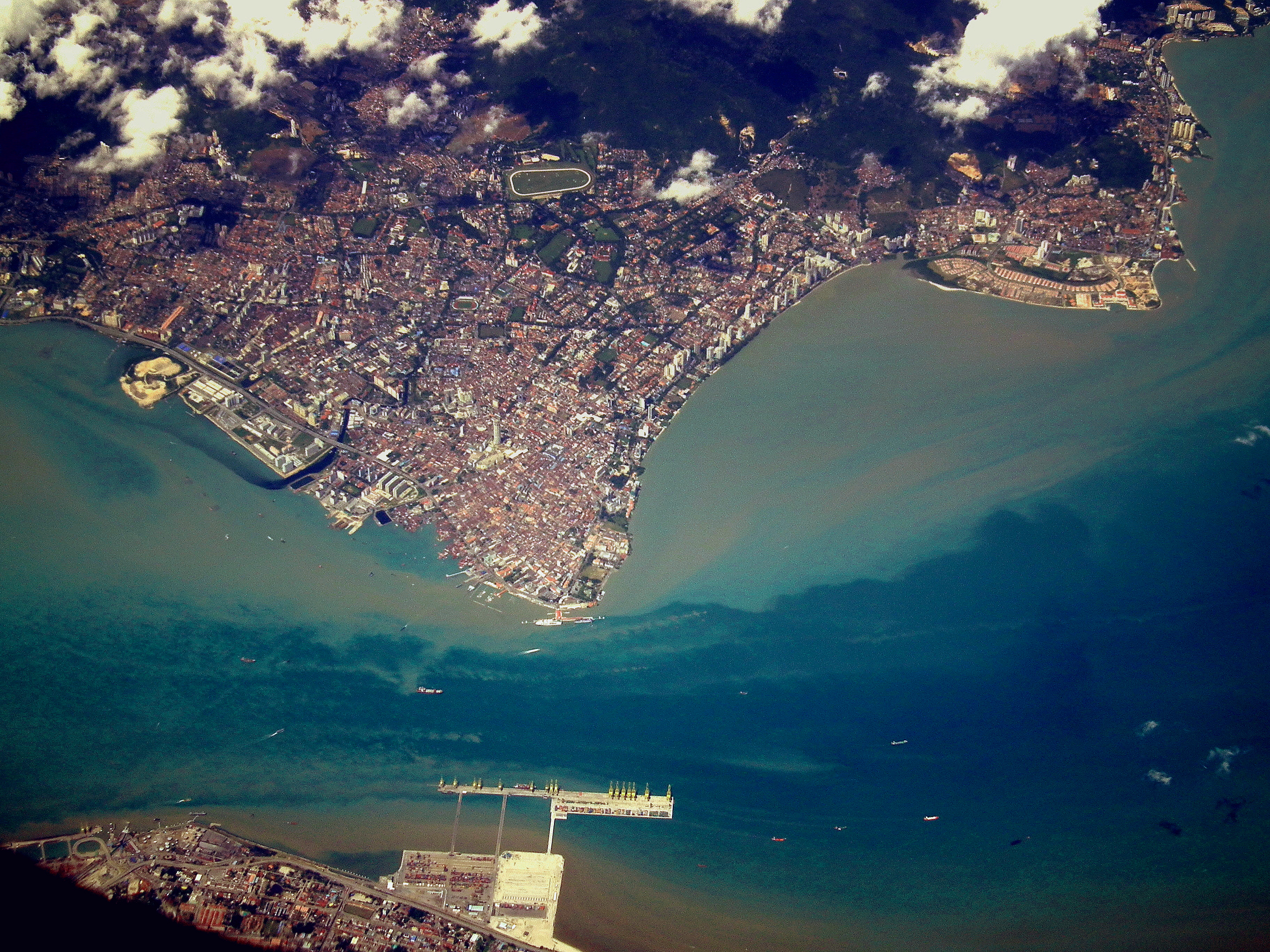 Calflier001 George Town Penang aerial