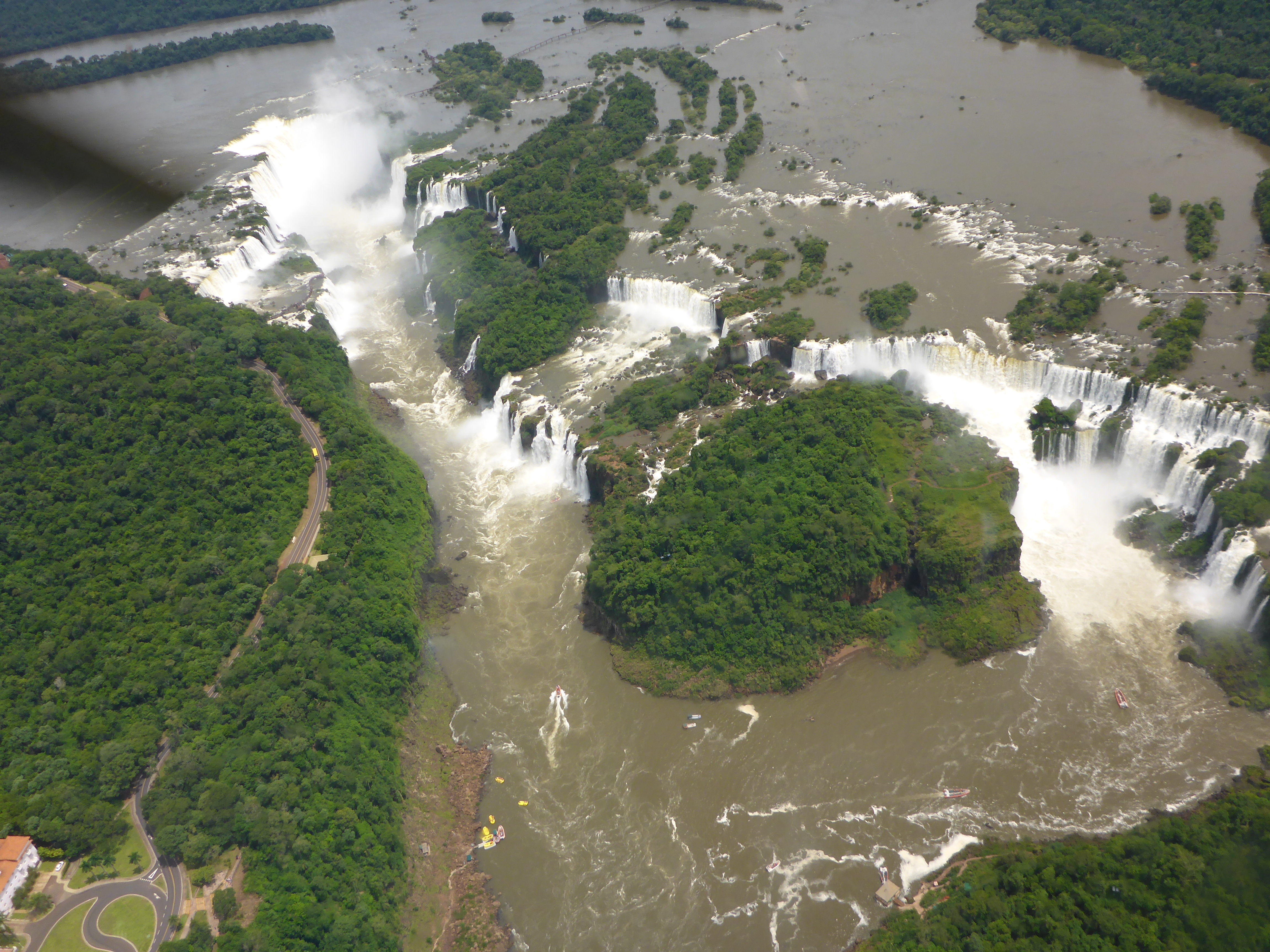 Cataratas do Iguaçu, Foz do Iguaçu, PR, Brasil 03