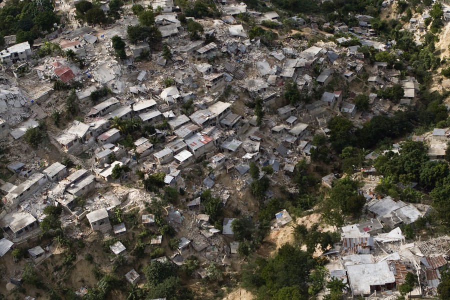 2010 Haiti earthquake damage2