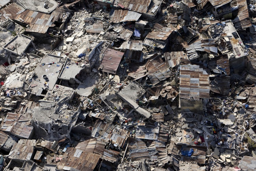 2010 Haiti earthquake damage3
