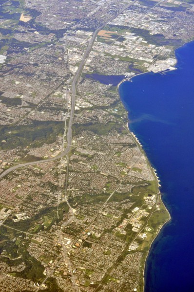 Aerial - Pickering, Ontario & environs 01 - white balanced (9660081916)