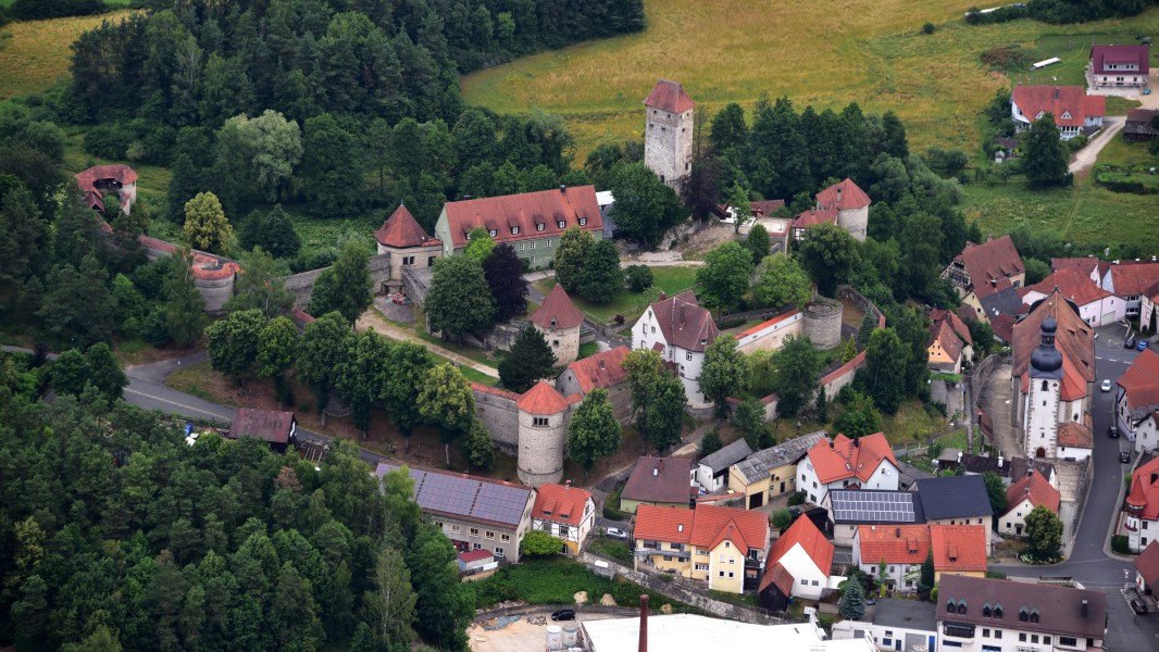 Burg Veldenstein 001