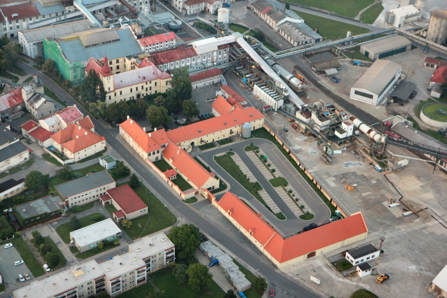Dobrovice, castle and museum