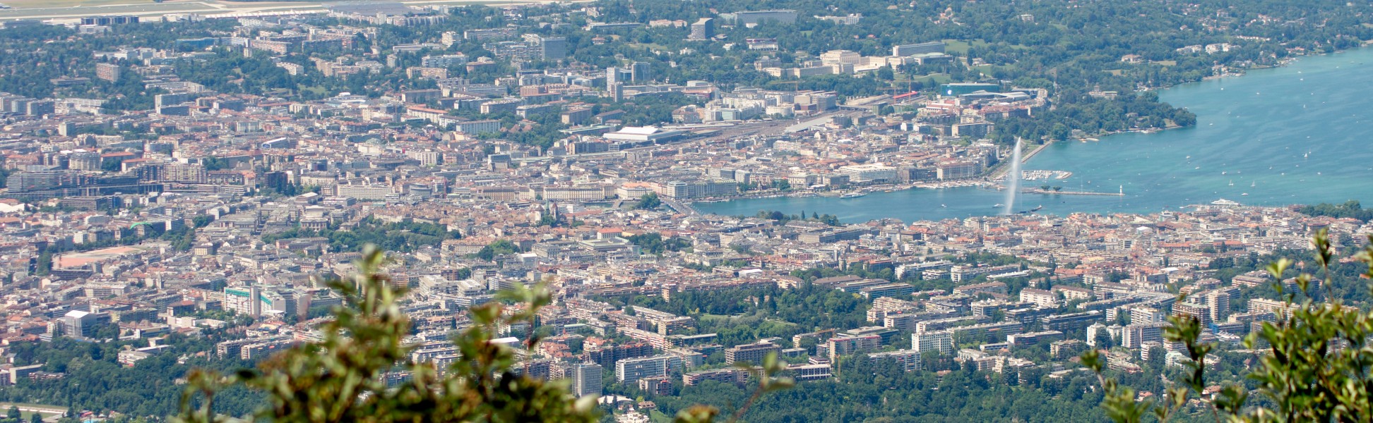 Genève centre ville vu du Salève