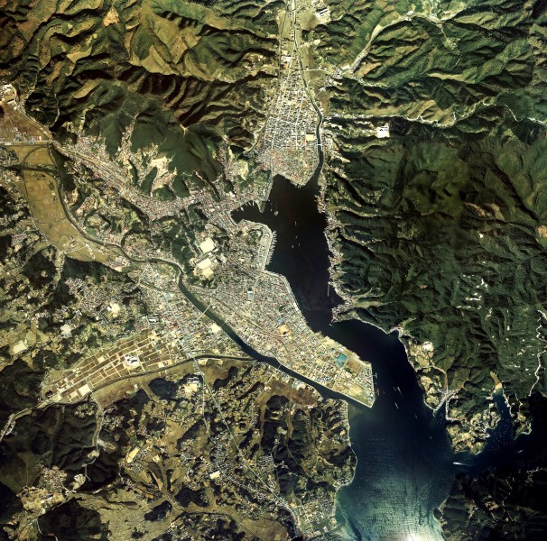 Kesennuma city center area Aerial photograph.1977