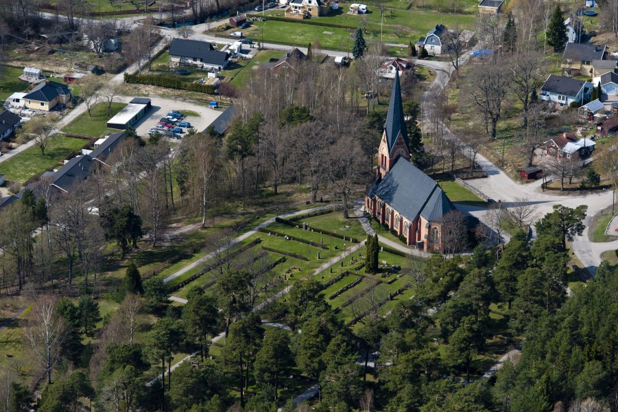 Krokeks kyrka från luften
