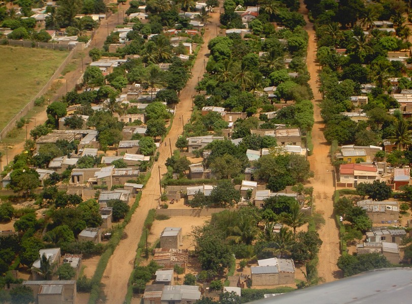 Maputo outskirts - March 2005