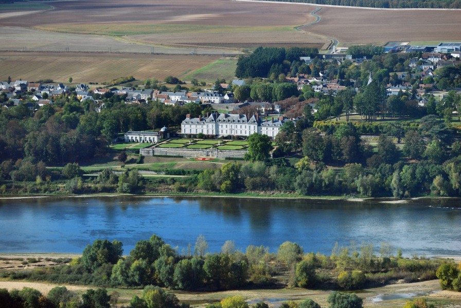 Menars castle and surroundings, aerial view