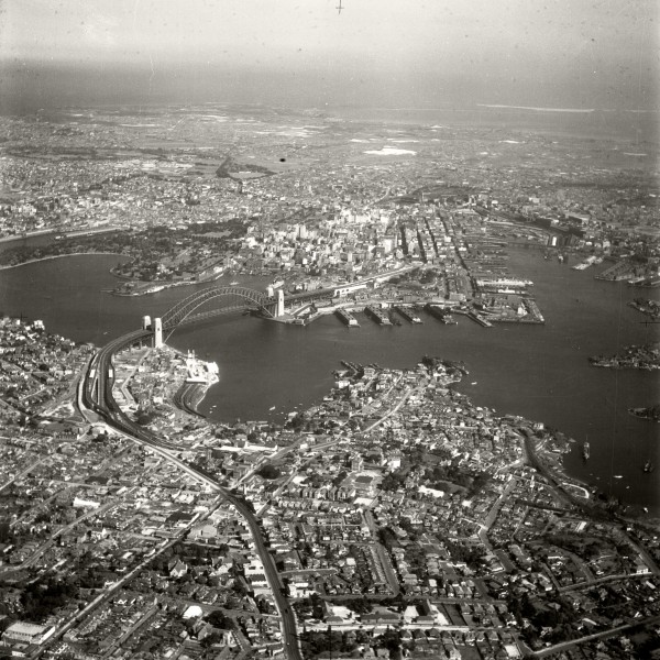 North Sydney - Harbour Bridge - 1937 (30129798666)
