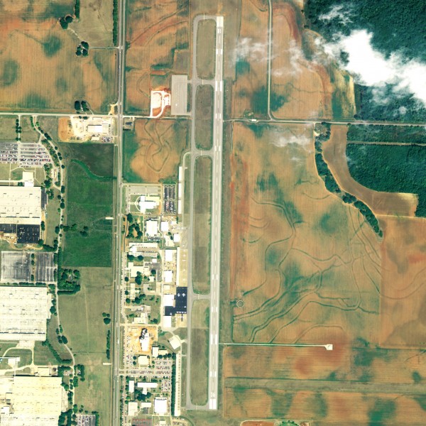 Pryor Field Regional Airport