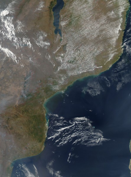 Satellite image of Mozambique in September 2002