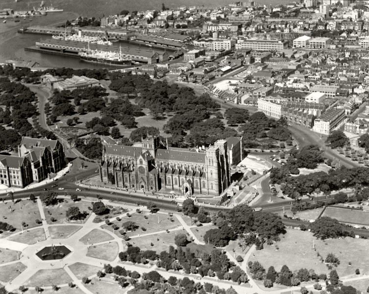 St.Mary's Cathedral Sydney - 26 Nov 1937 (29642048463)