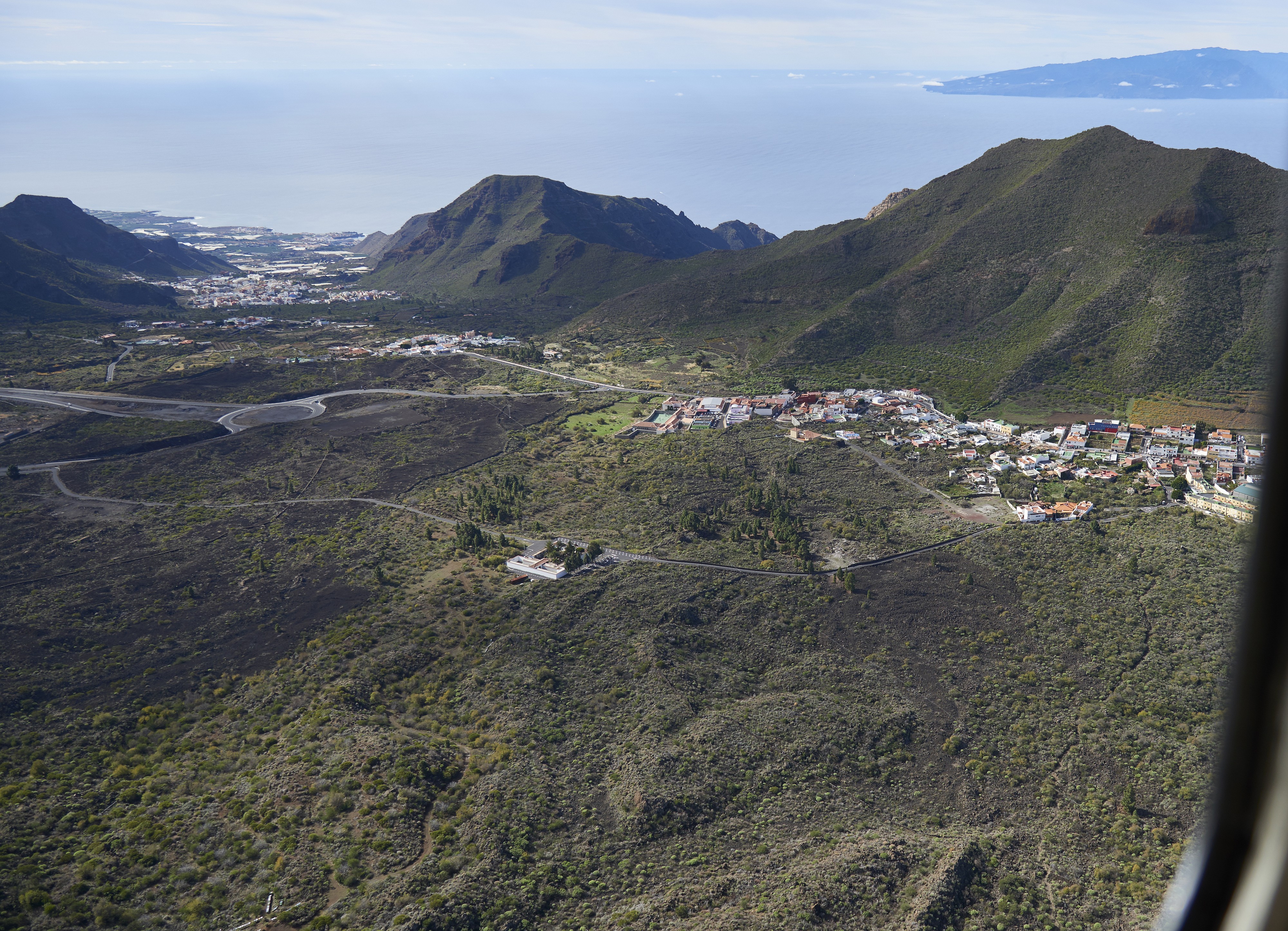 A0320 Tenerife, Santiago del Teide aerial view