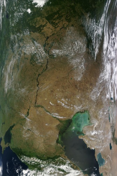 Volga-river-delta-terra-modis-2010-07-17-750-UTC