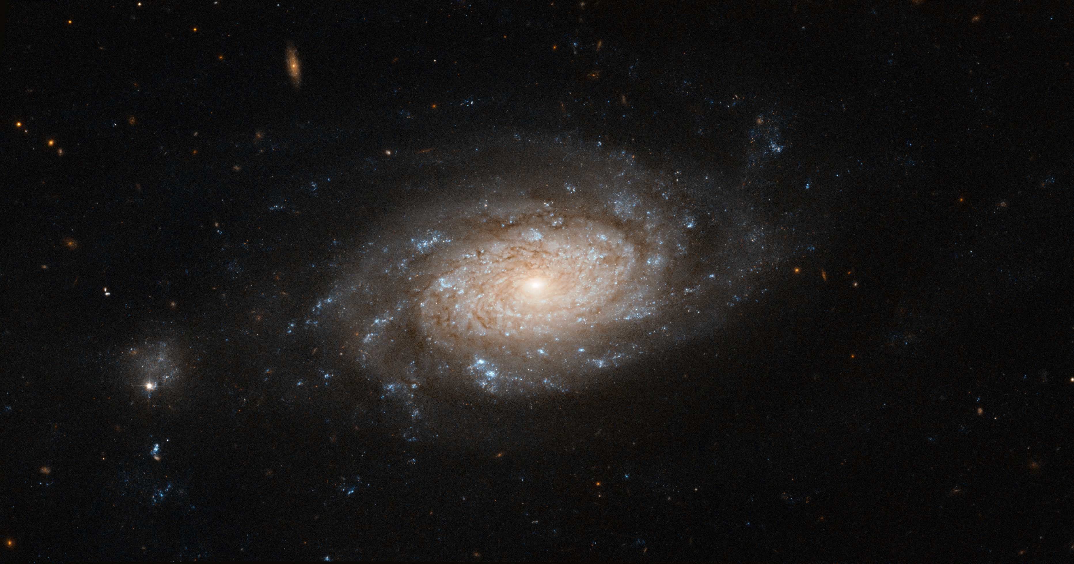 NGC 3259 by Hubble
