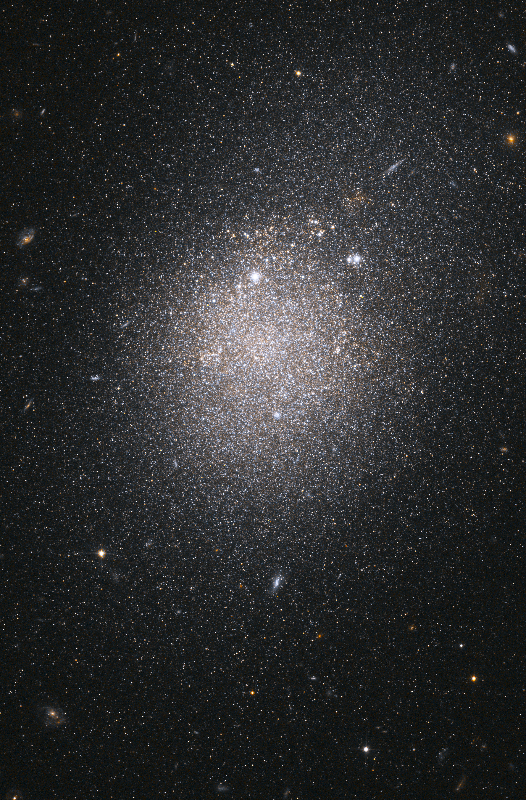 NGC 4163 Hubble