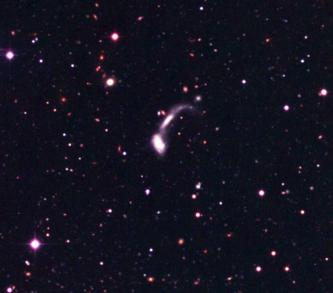 ESO- Interacting Galaxies in the Capodimonte Deep Field-phot-15b-01-hires
