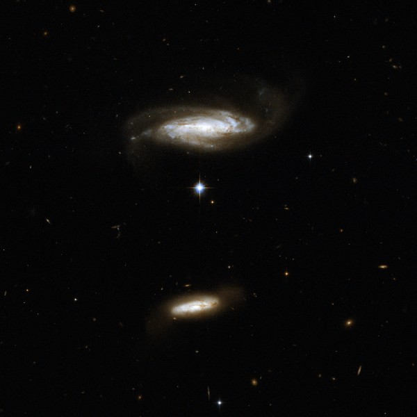 Hubble Interacting Galaxy IC 2810 (2008-04-24)