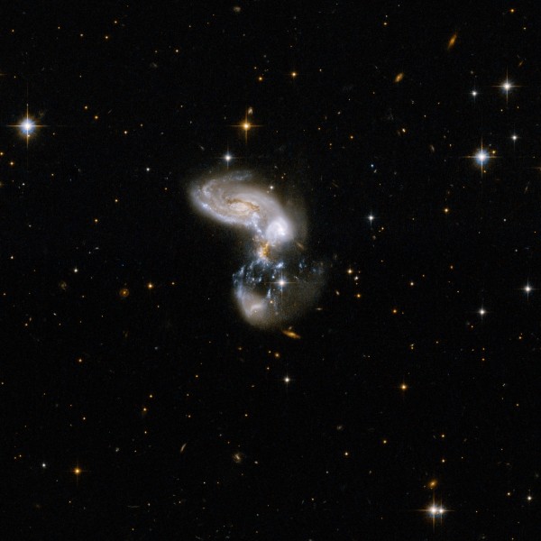 Hubble Interacting Galaxy II Zw 96 (2008-04-24)