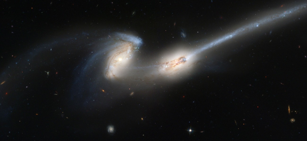 NGC4676