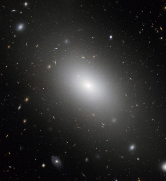 NGC 1132HST