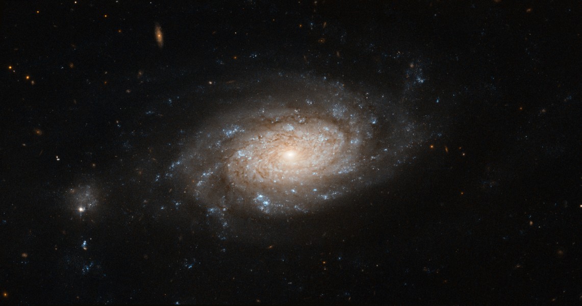 NGC 3259 by Hubble