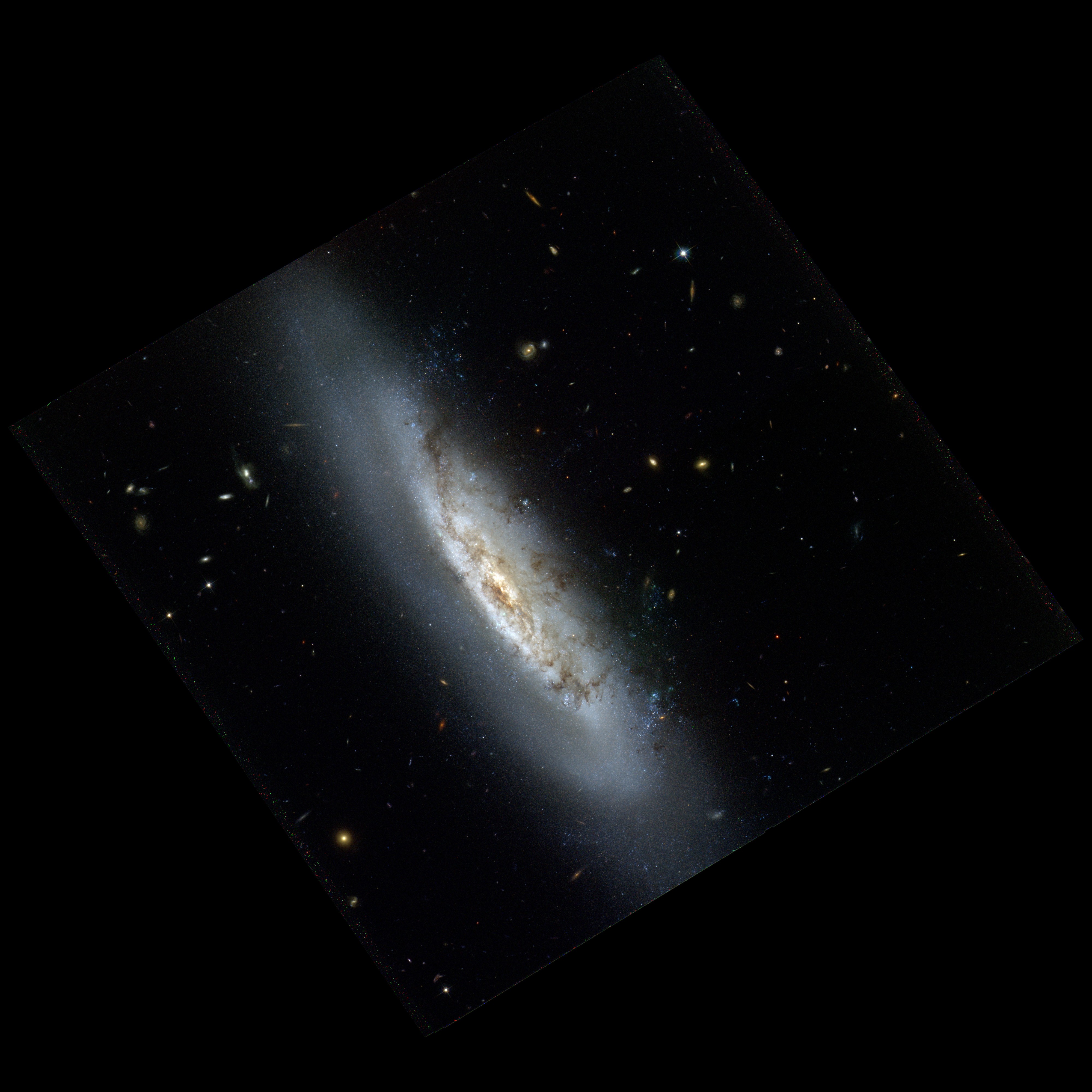 Ngc4522-hst-R814G606B435