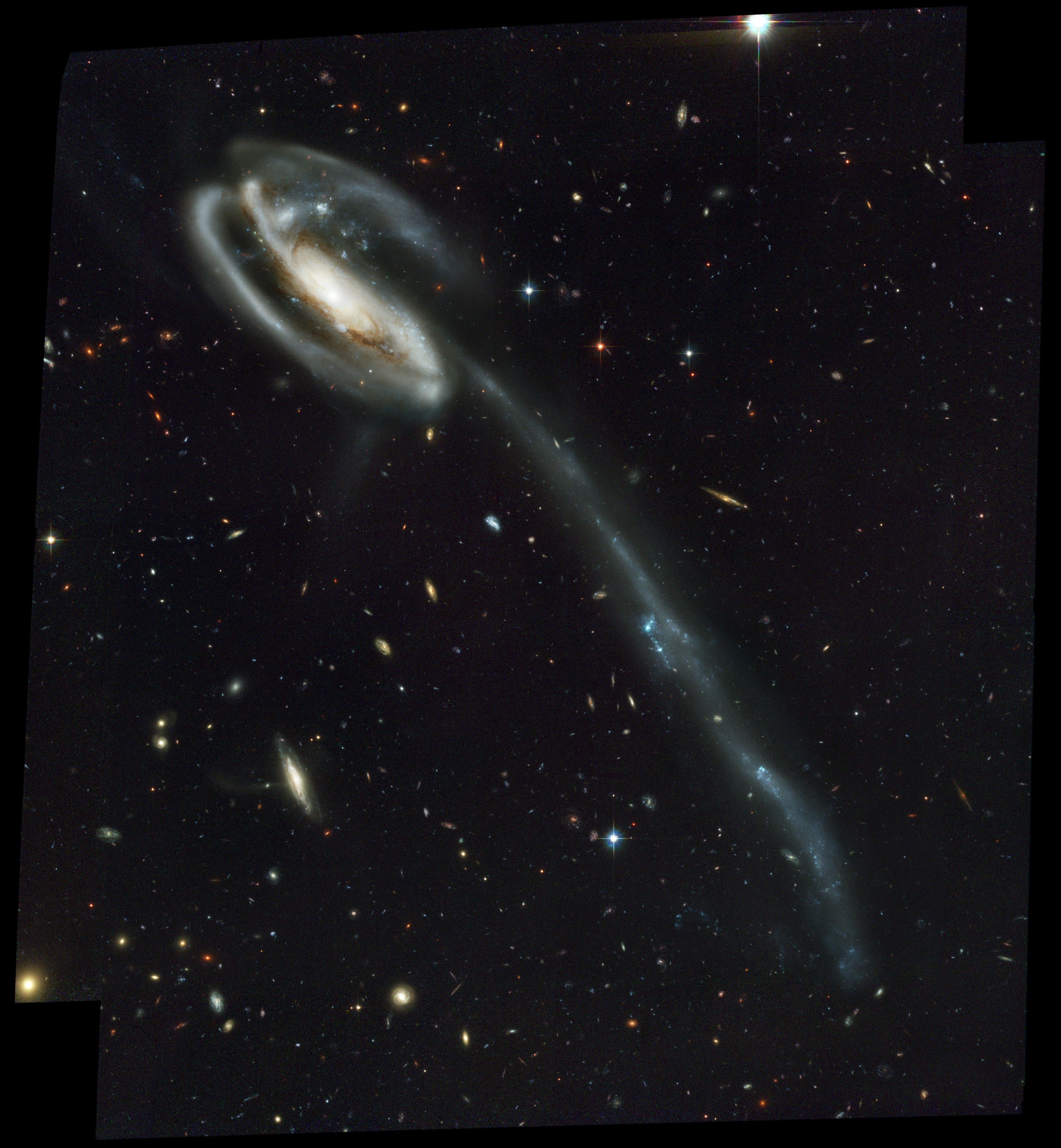 UGC 10214HST