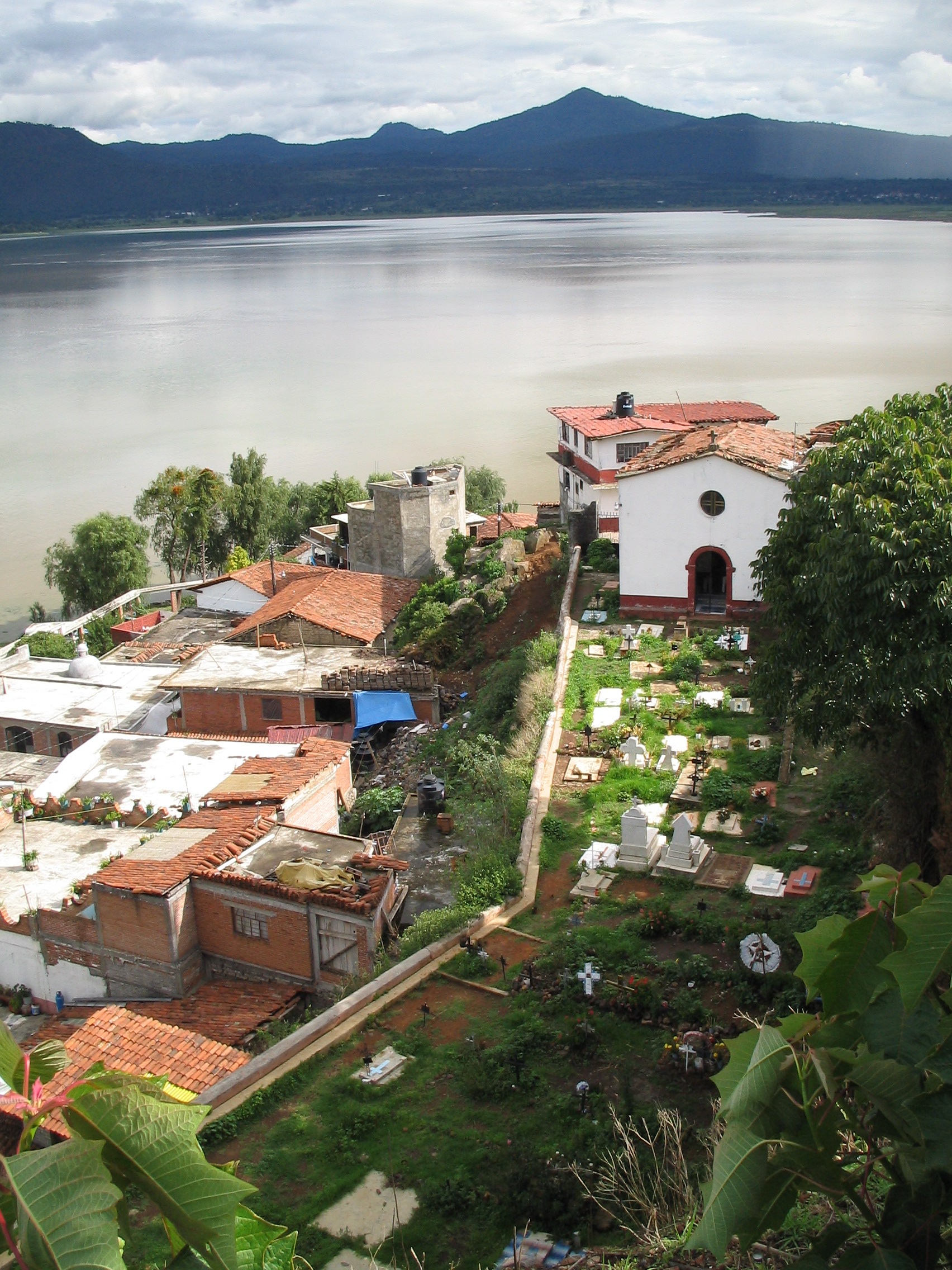 Janitzio cemetery