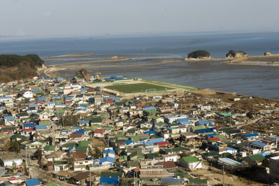 20101126-A-3331-FA099