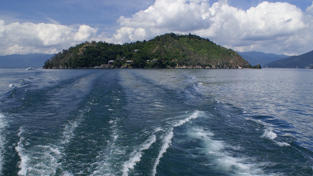 Chikubu island02s3200