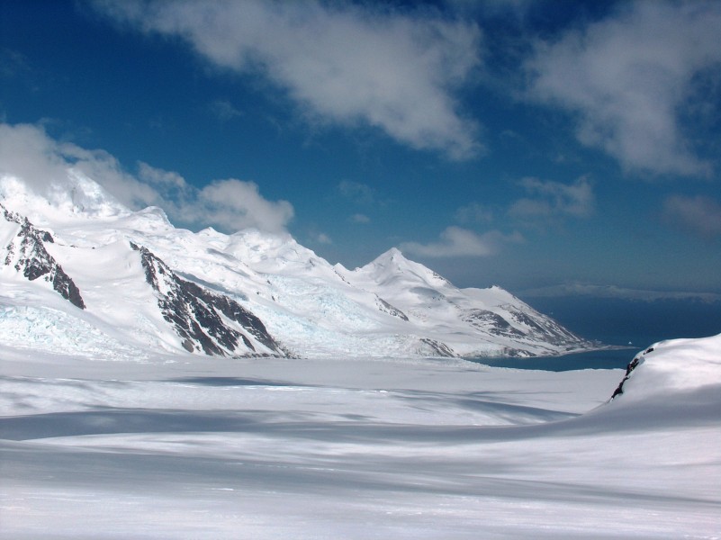Huntress-Glacier
