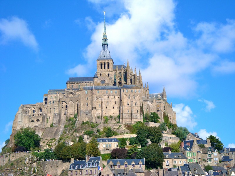 Le Mont-Saint-Michel depuis la chaussée