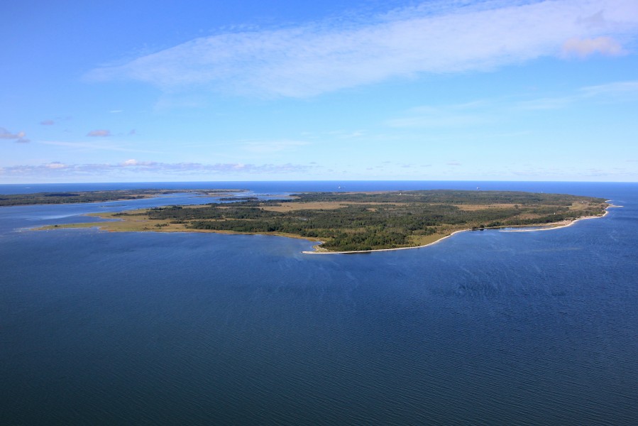 Väike-Pakri saar