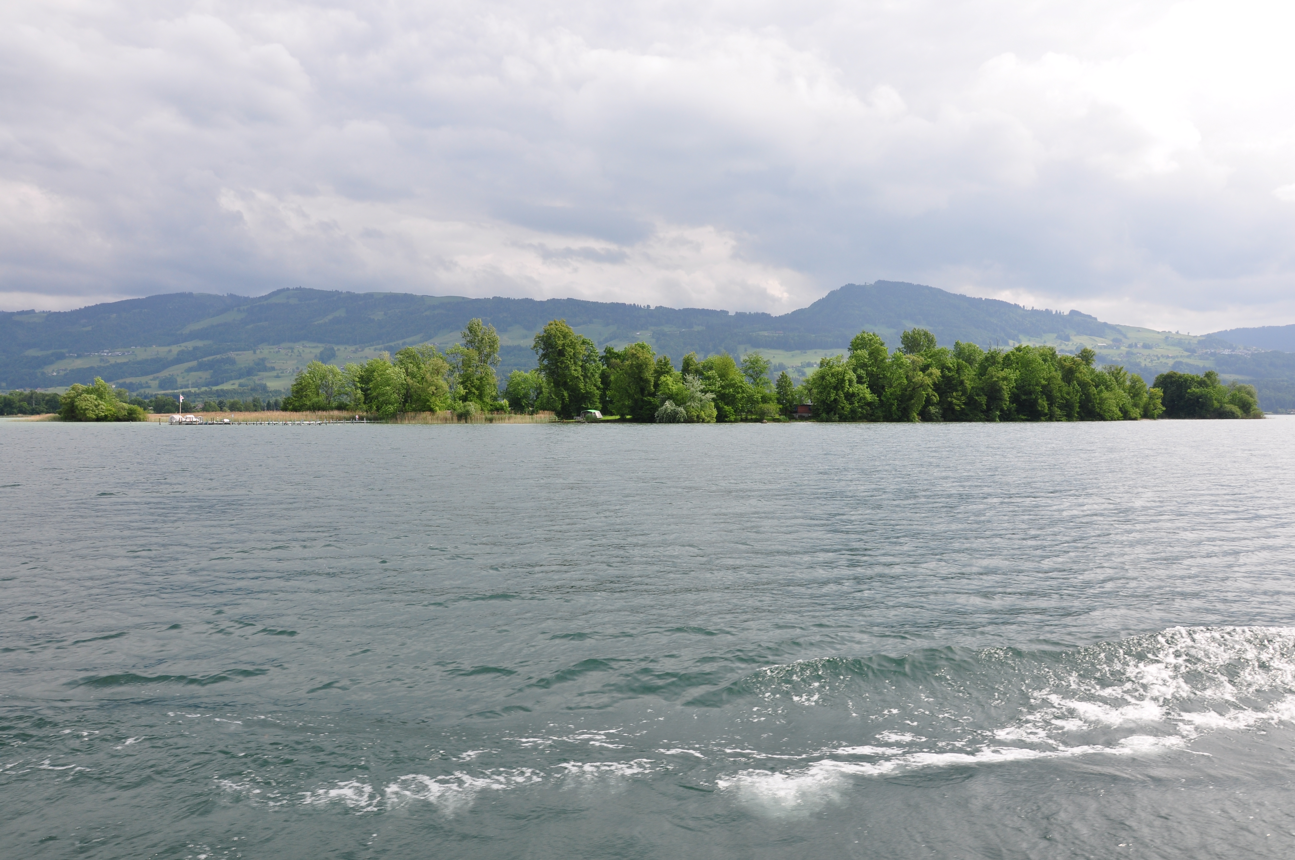 Zürichsee - Lützelau - Etzel IMG 2682